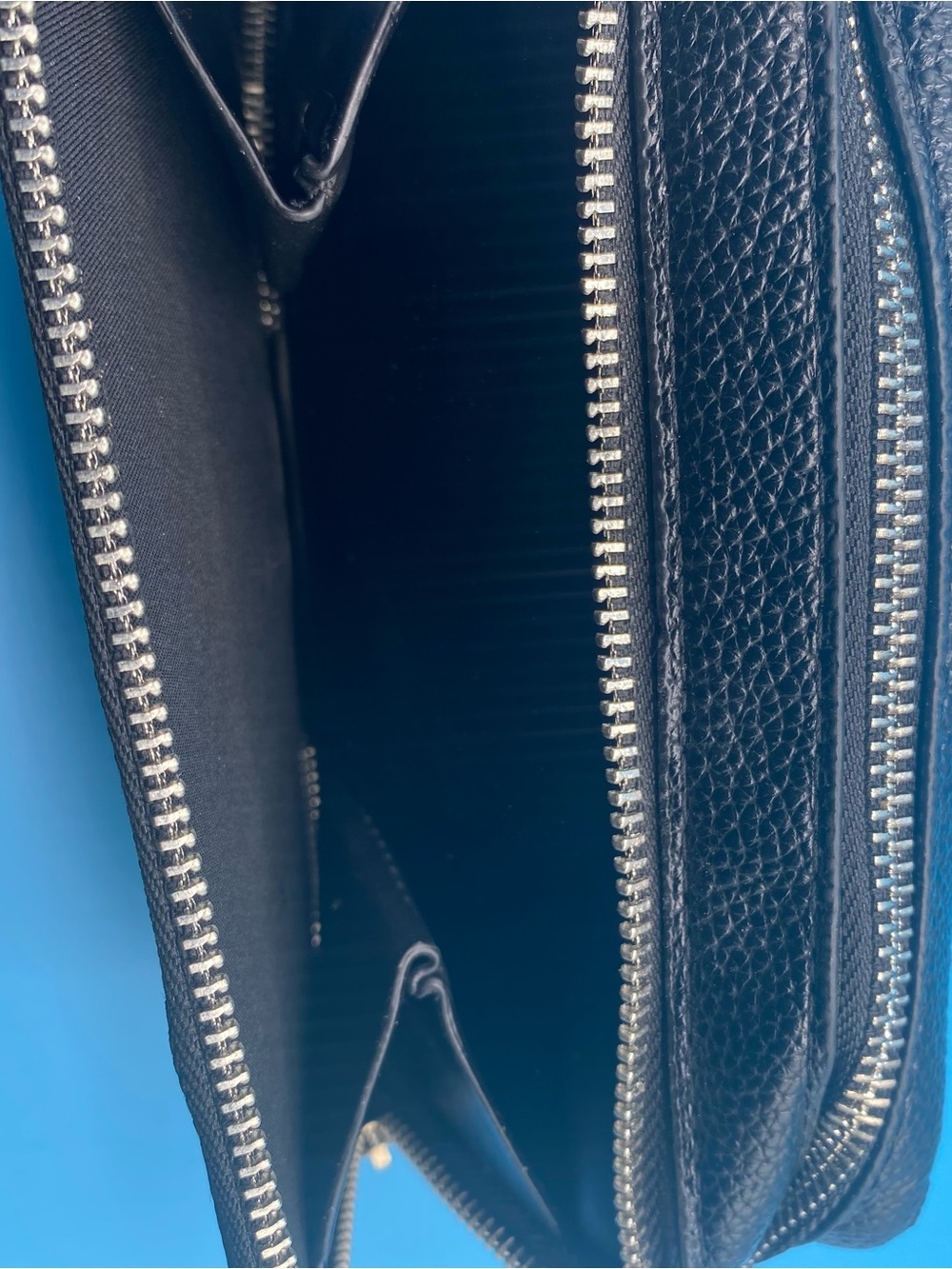 Louis Vuitton Black Pebbled Leather Men's Toiletry Pouch - Picture 7 of 7